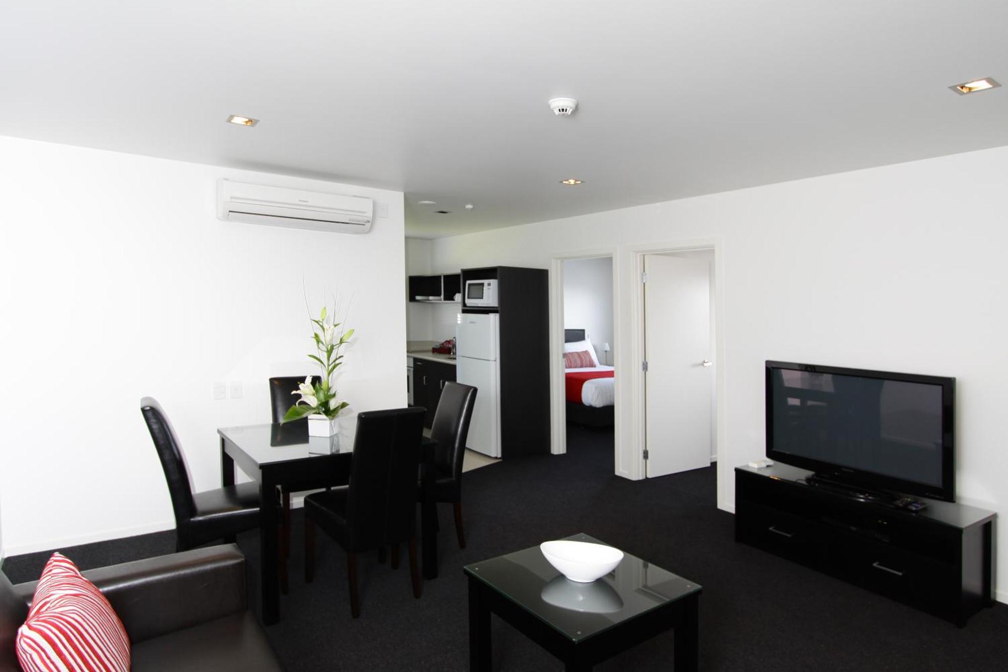 The Dawson Motel New Plymouth Exterior photo