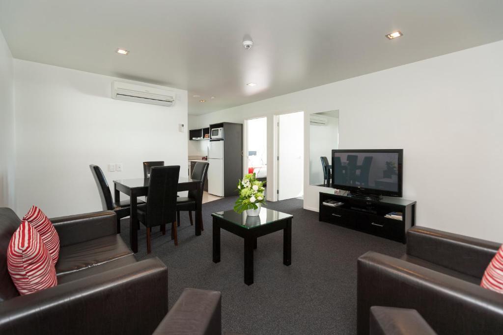 The Dawson Motel New Plymouth Room photo