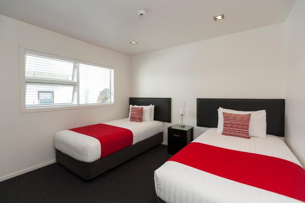 The Dawson Motel New Plymouth Room photo