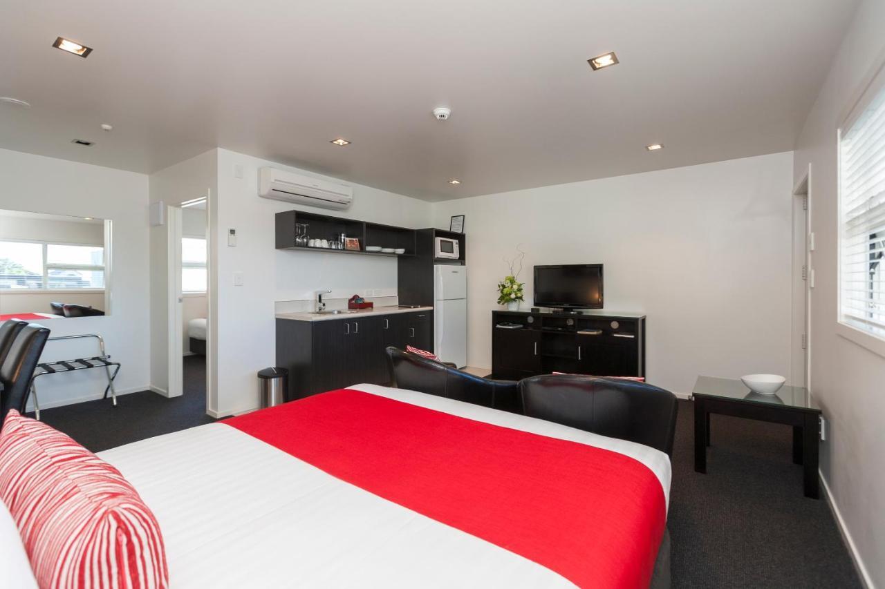 The Dawson Motel New Plymouth Exterior photo